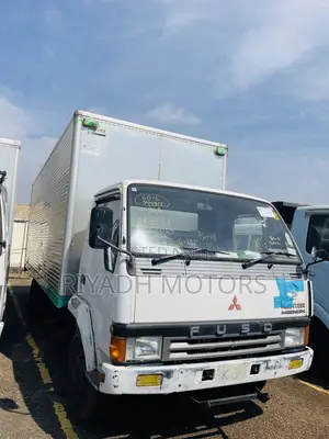 Fuso Fighter Mignon Box Body