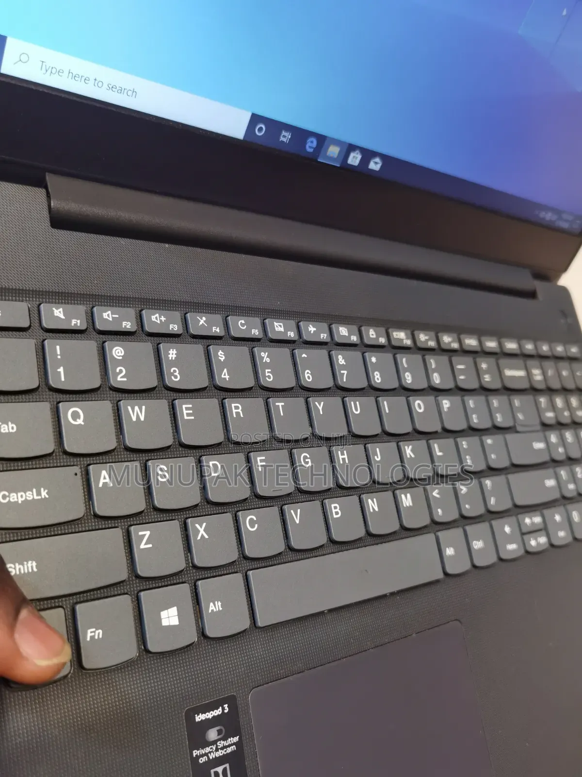 Laptop Lenovo Ideapad 3 4GB Intel Celeron HDD 500GB