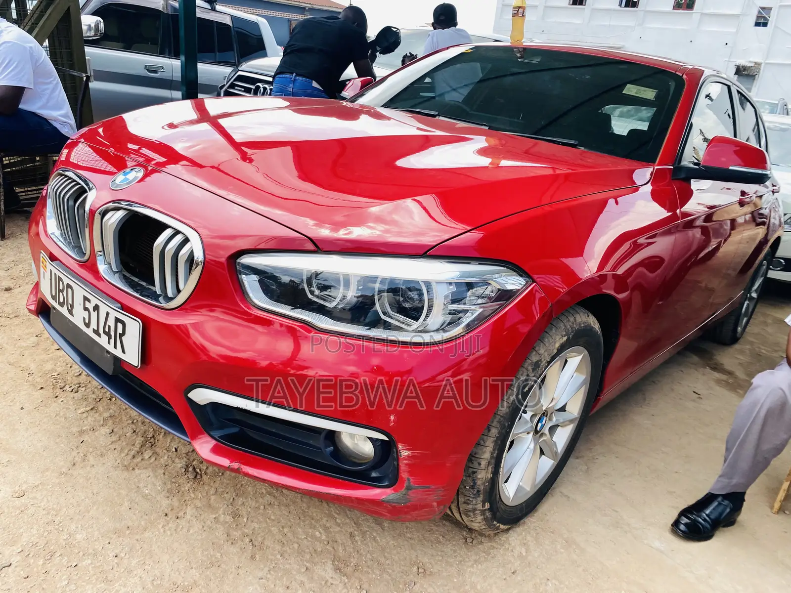 BMW 118i 2016 Red