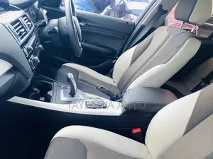 BMW 118i 2016 Red
