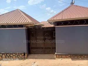 3bdrm House in Bulenga Town, Central Division for sale