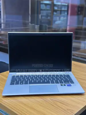Laptop HP EliteBook 830 G8 8GB Intel Core i5 SSD 256GB