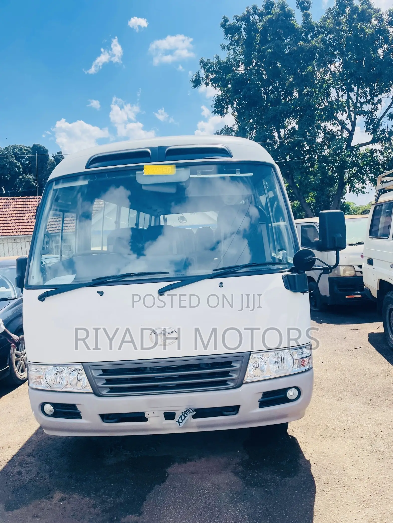 Toyota Coaster 2016 Silver