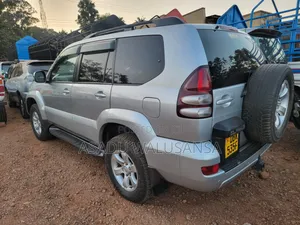 Toyota Land Cruiser Prado 2015 Silver