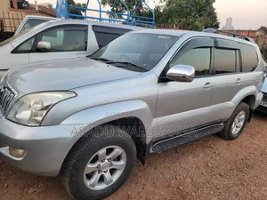 Toyota Land Cruiser Prado 2015 Silver