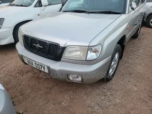 Subaru Forester 2002 Silver