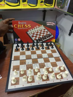 Folding, Magnetic Chess Board Set