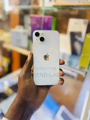 Apple iPhone 13 128 GB White