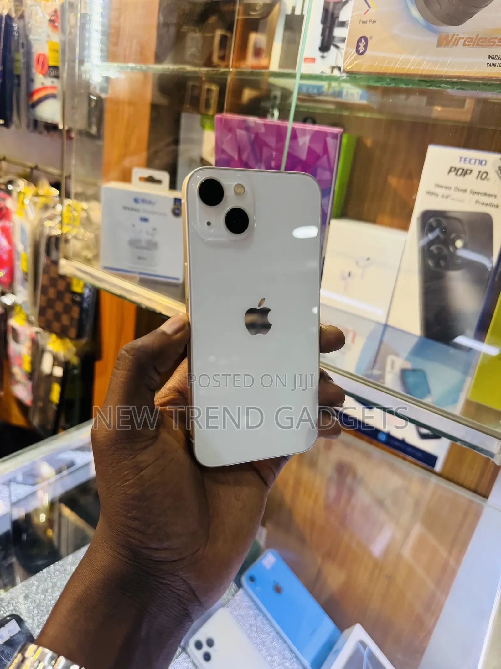Apple iPhone 13 128 GB White