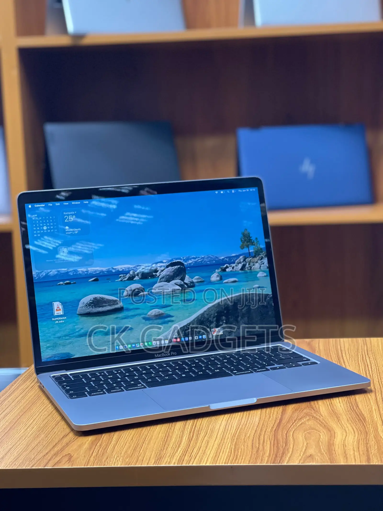 New Laptop Apple MacBook Air 2020 8GB Intel Core i7 SSD 512GB