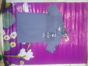 T-Shirts of Different Sizes From India for Boys