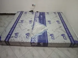 5x6 Roseform Mattress. Good Condition