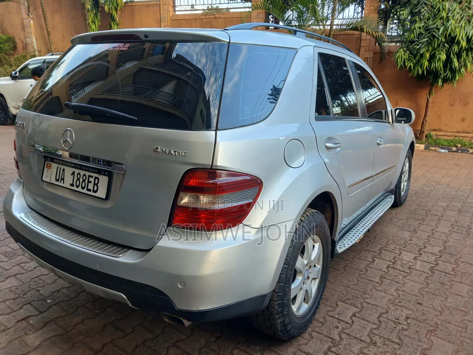 Mercedes-Benz M Class 2009 Silver