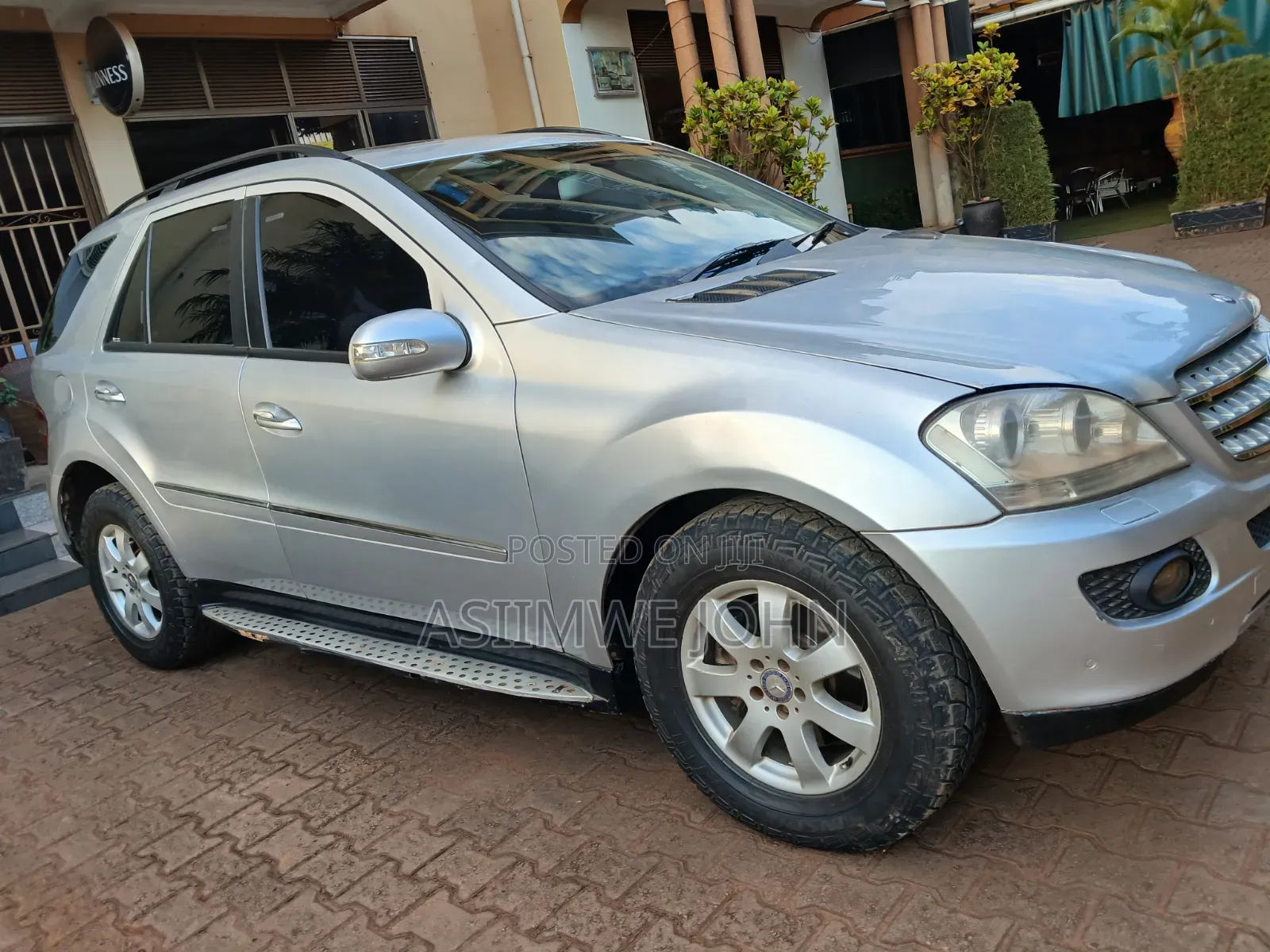 Mercedes-Benz M Class 2009 Silver