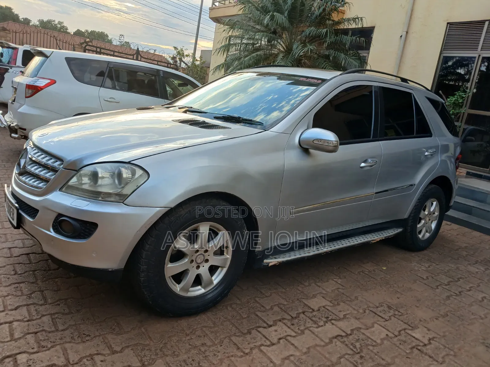 Mercedes-Benz M Class 2009 Silver
