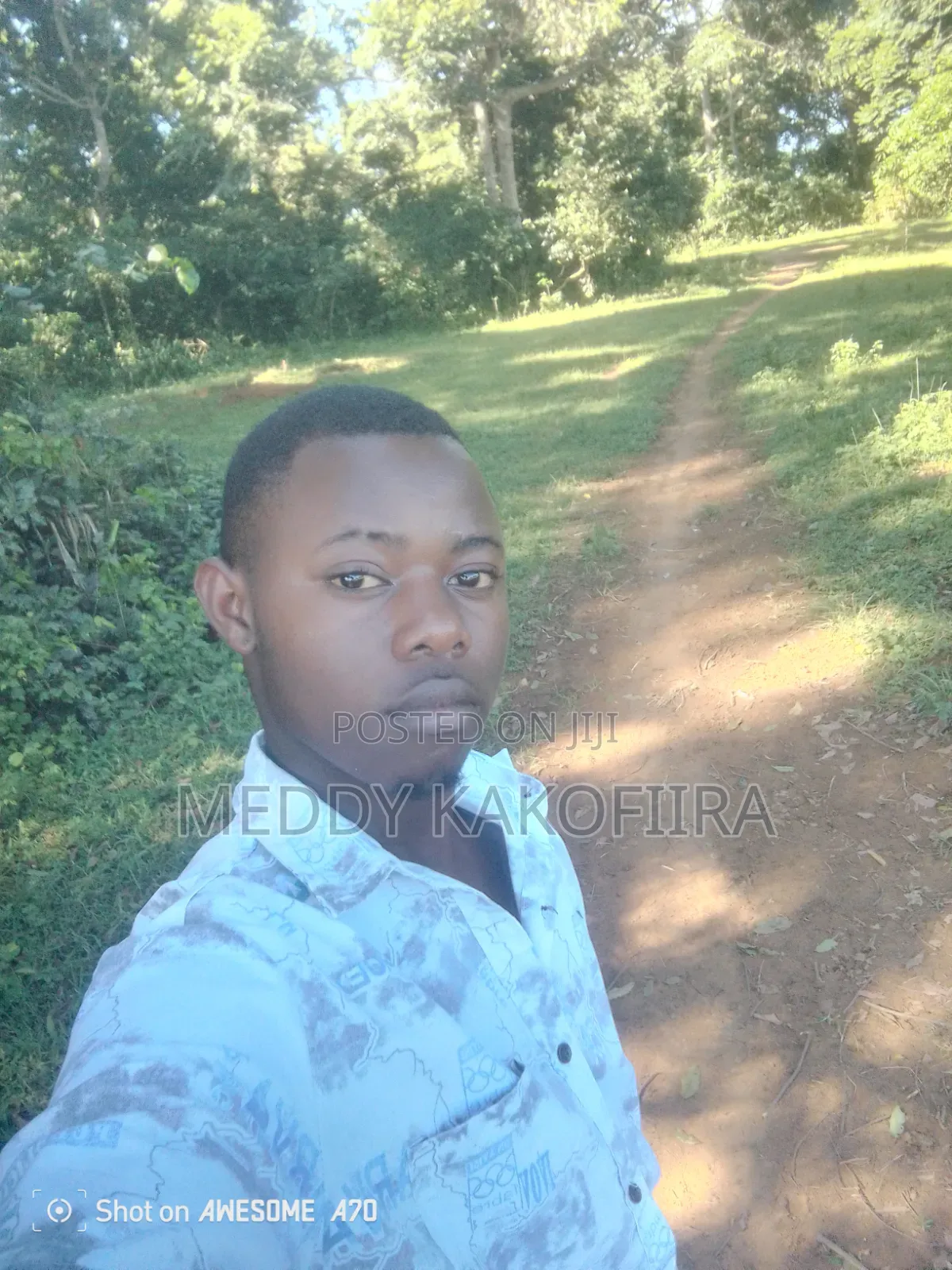 Shorp Worker and Library Work and I Can Work at Mobile Money