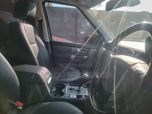 Land Rover Discovery 2018 Silver