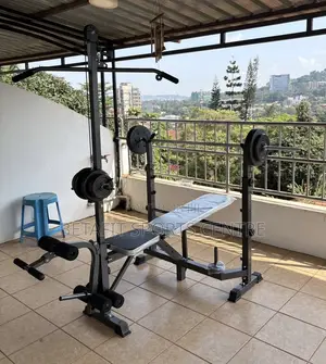 Weight Lifting Bench With Latpull Down