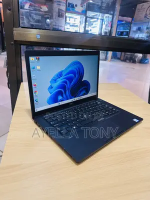 New Laptop Dell Latitude 12 E7270 8GB Intel Core i5 SSD 256GB