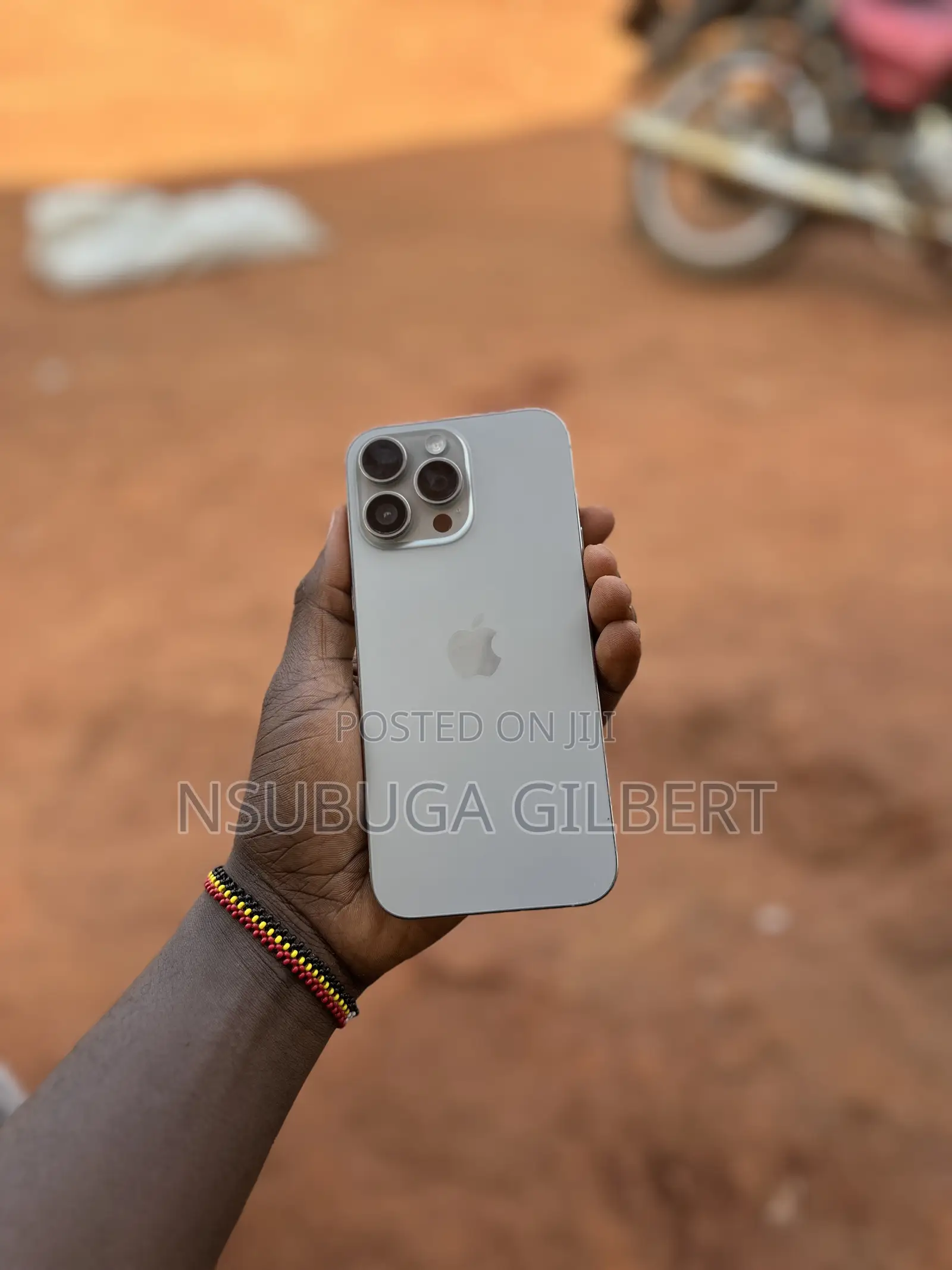 Apple iPhone 16 Pro Max 256 GB White