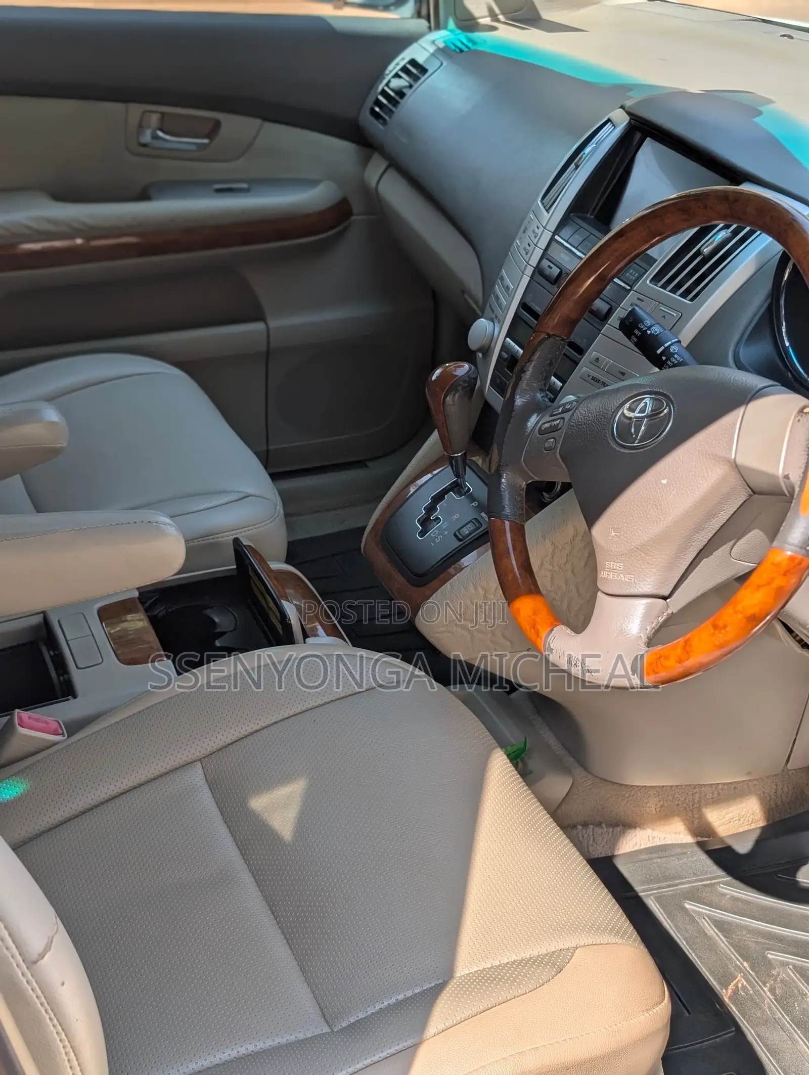 Toyota Harrier 2006 White