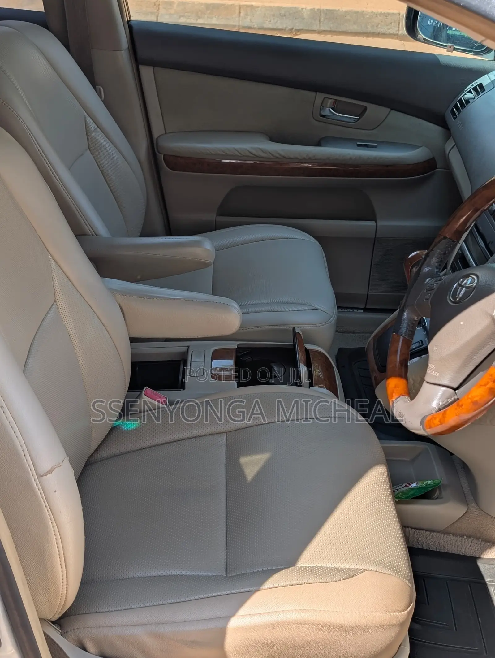 Toyota Harrier 2006 White