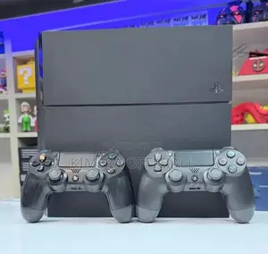 Playstation 4 Console Bundle With 2 Controllers and 12 Top Games