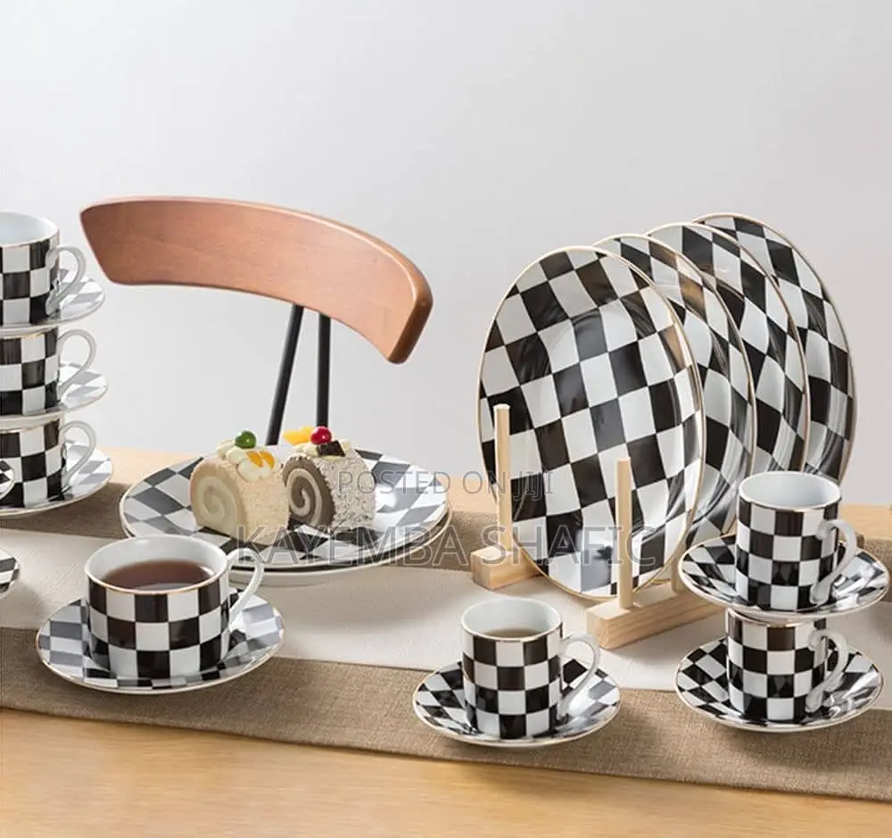 Agapidis Collection 30-Piece Porcelain Dinnerware Set - Service for 6