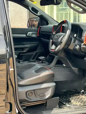Ford Ranger Wildtrak 2024 Black