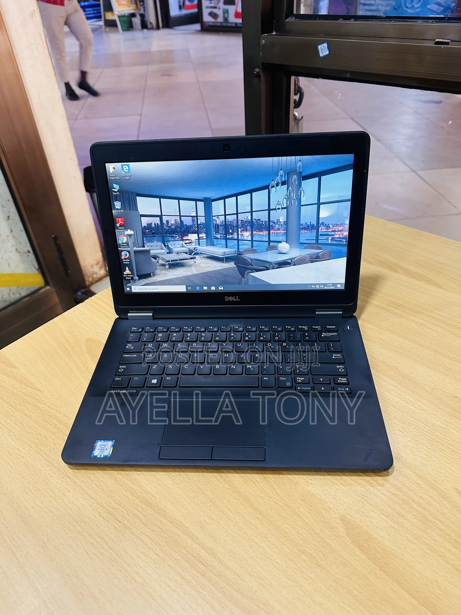 New Laptop Dell Latitude 7280 8GB Intel Core i5 SSD 256GB