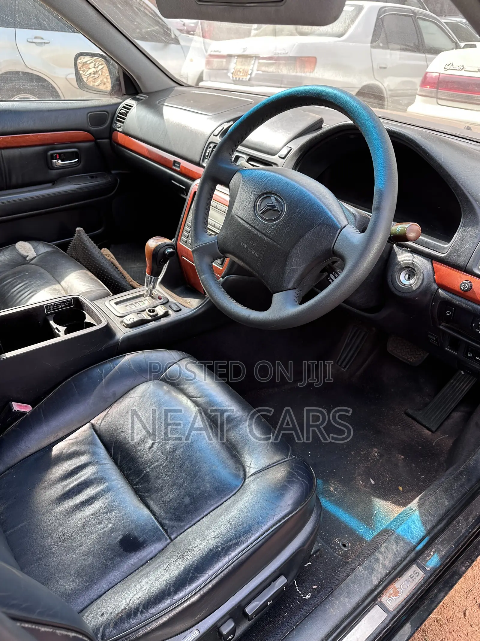 Toyota Progress 2001 Black