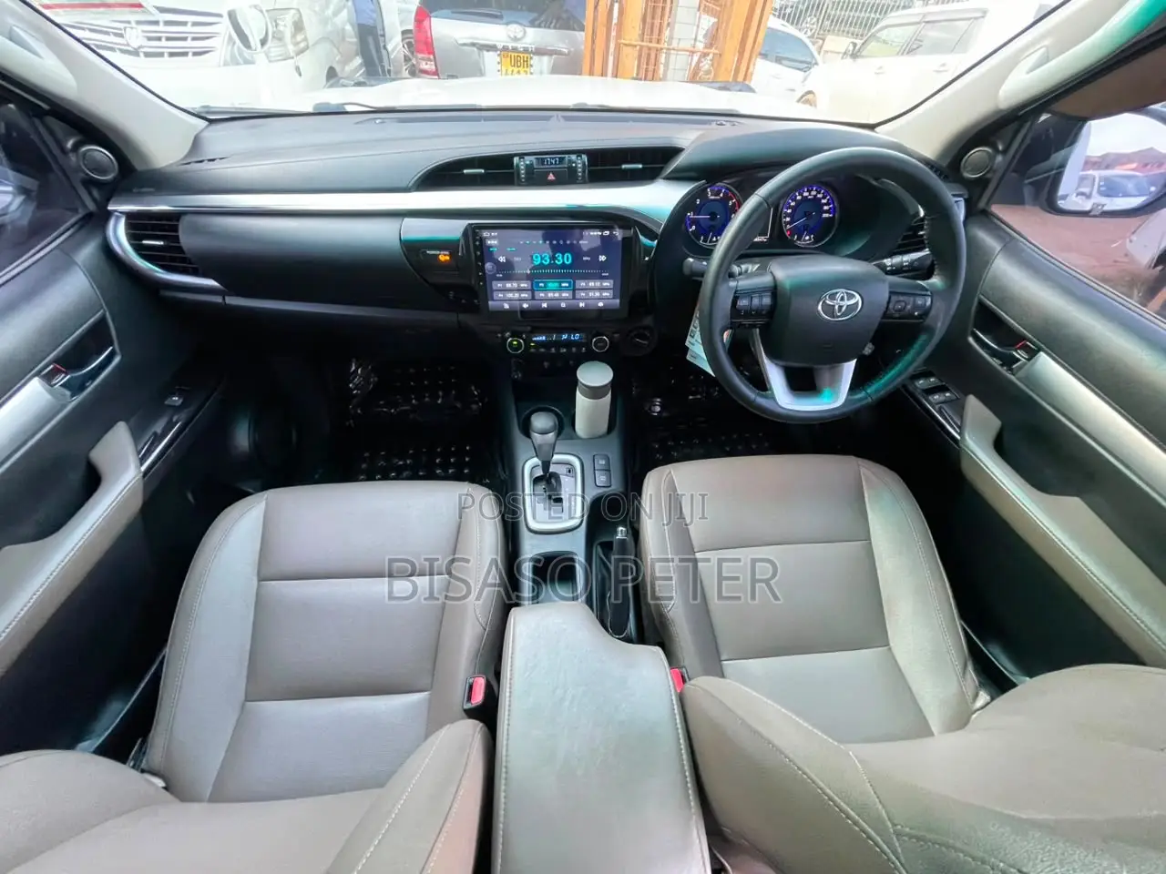 Toyota Hilux 2016 White