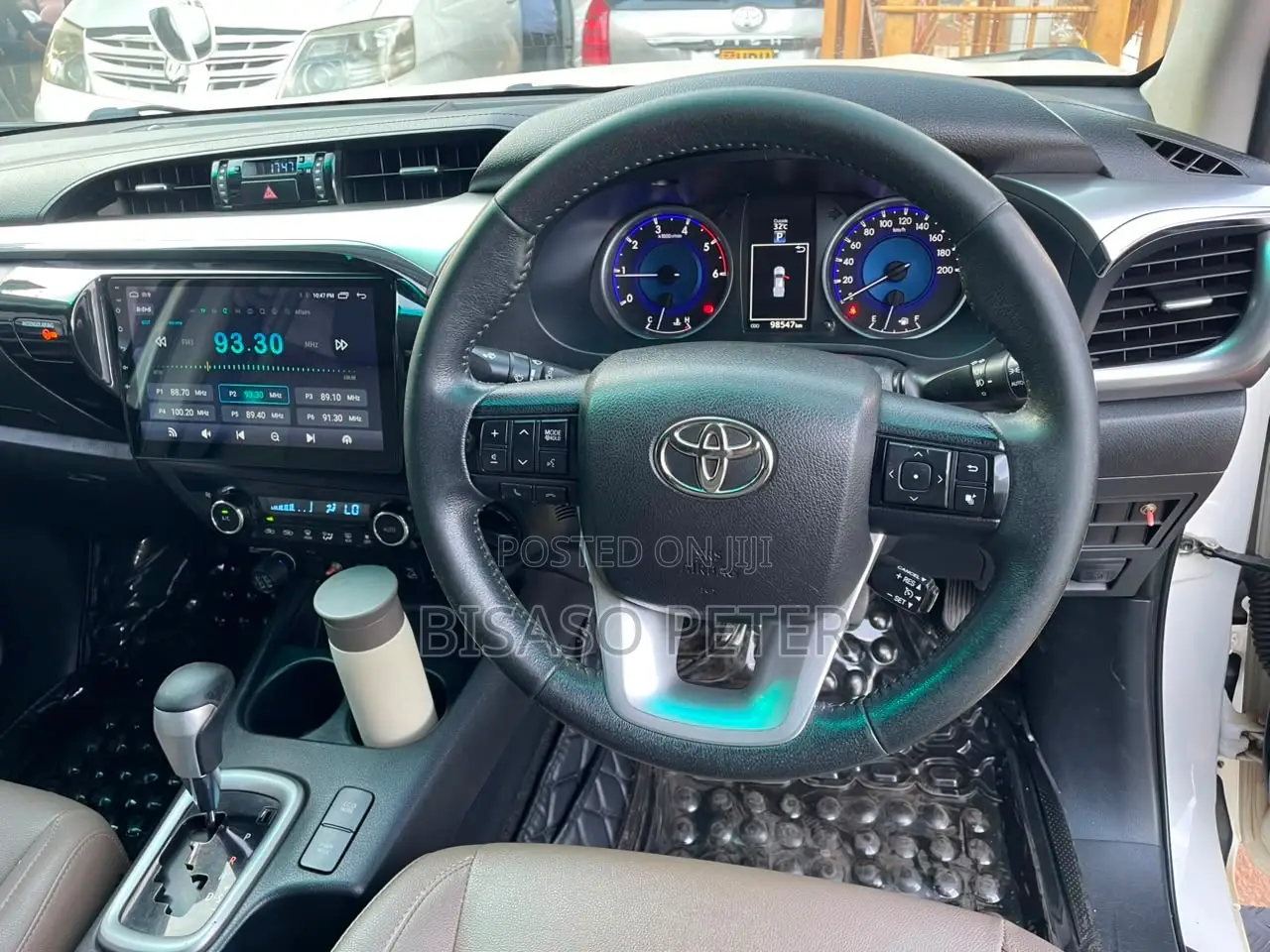 Toyota Hilux 2016 White