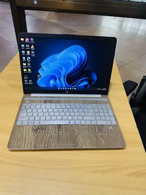 New HP Pavilion Gaming Laptop 15-dk2xxx 16GB Intel Core i7 SSD 512GB