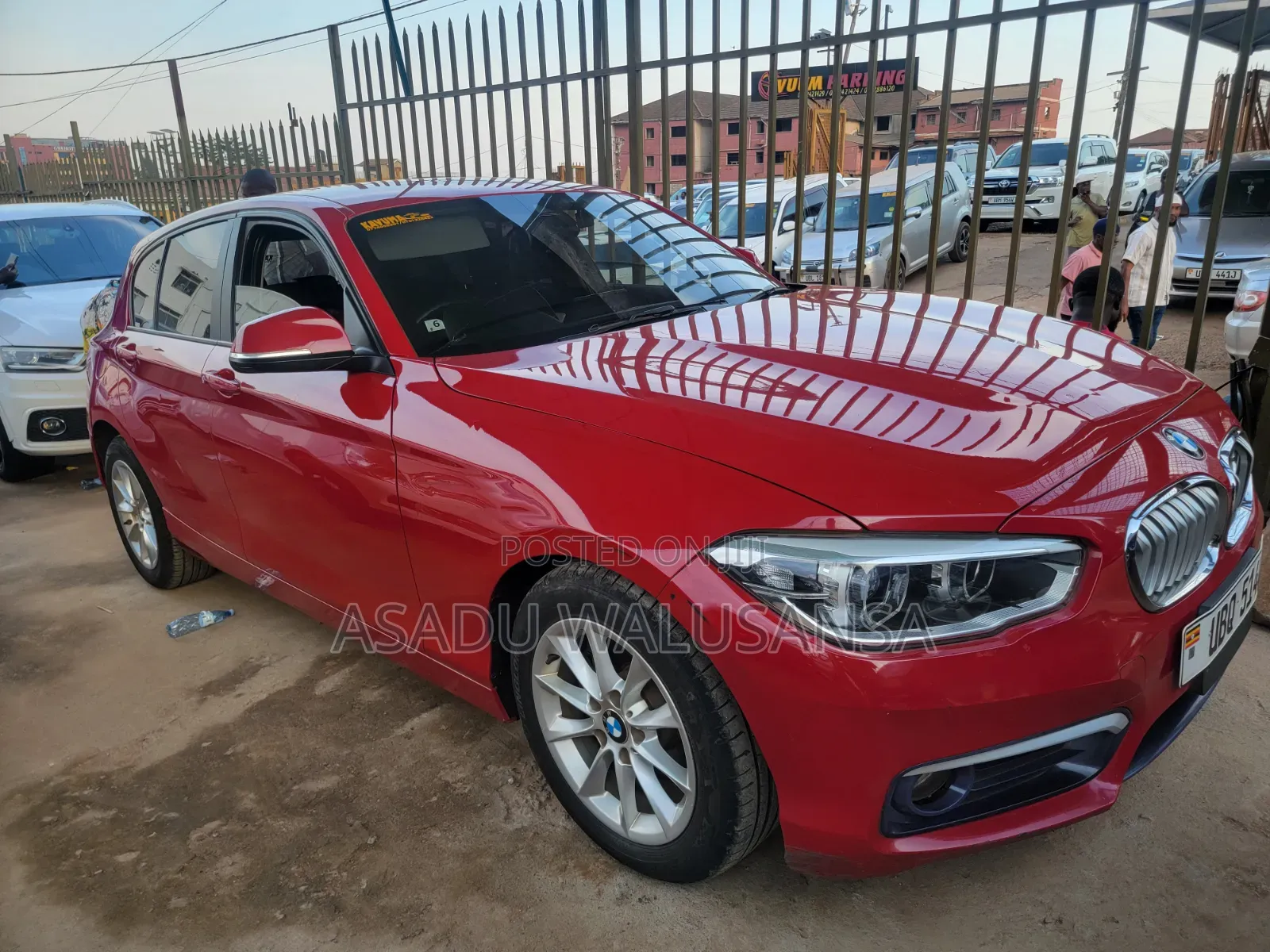 BMW 118i 2017 Red