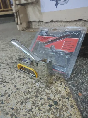 4mm-8mm Handheld Portable Stapling /Machine