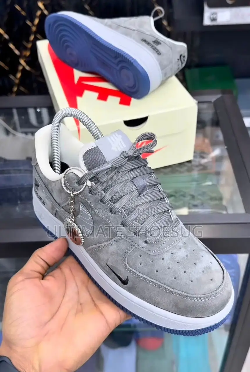 Nike Air Force 1 Undefeated