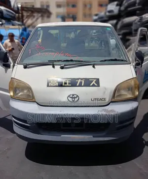 Toyota Liteace/Townace New Shape Complete Half Cut