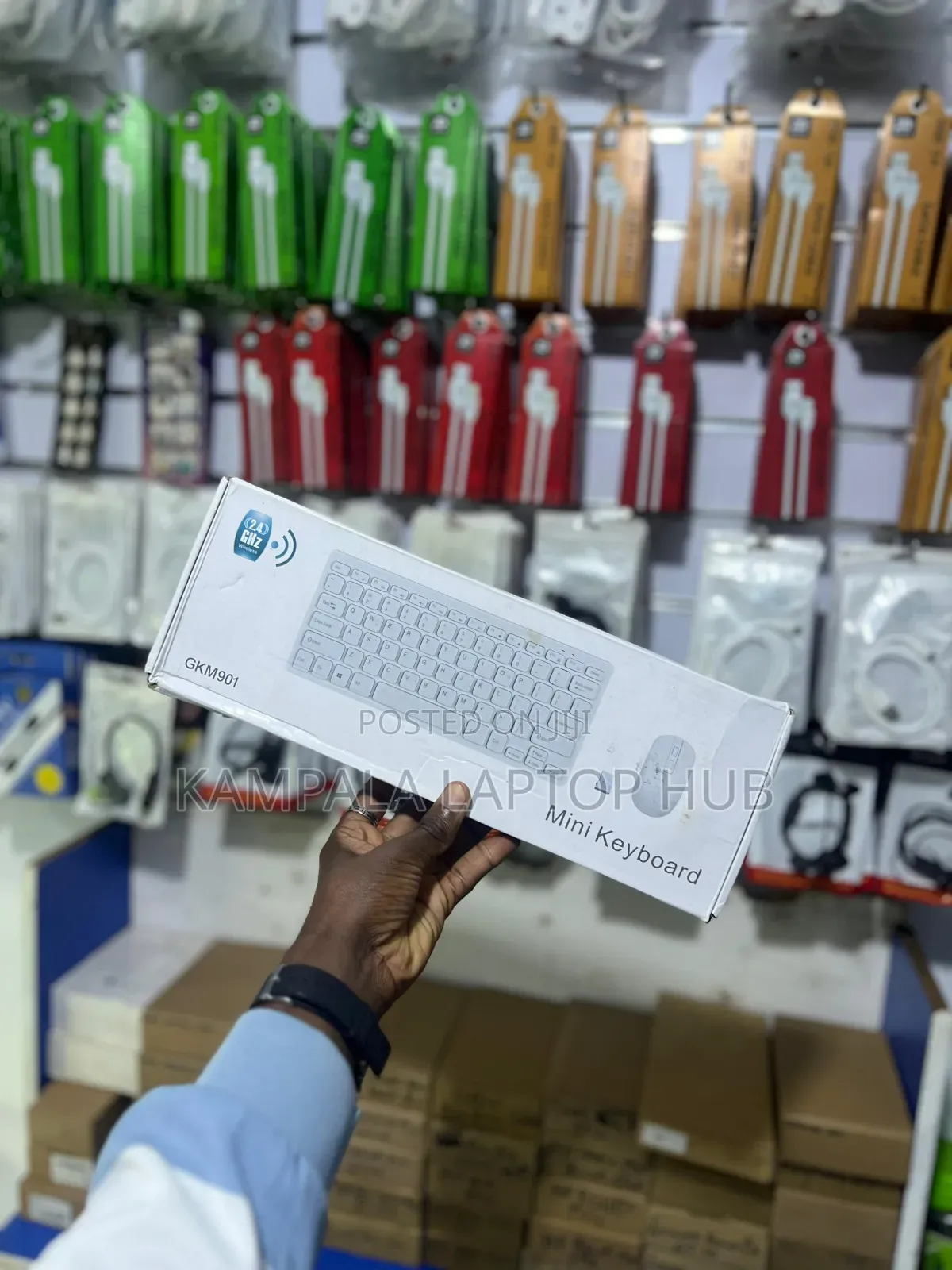 Gkm901 Mini Keyboard - 2.4ghz Wireless Combo Set