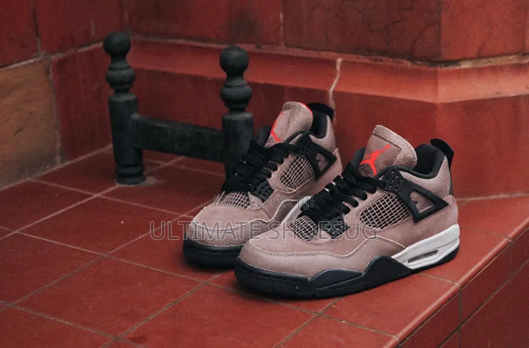 Air Jordan 4 Carmouflage