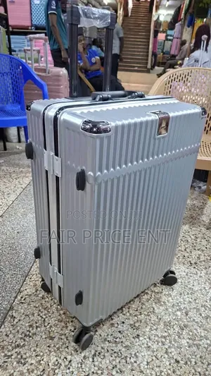 Noble Suitcase. Extra Large. ( Gray)