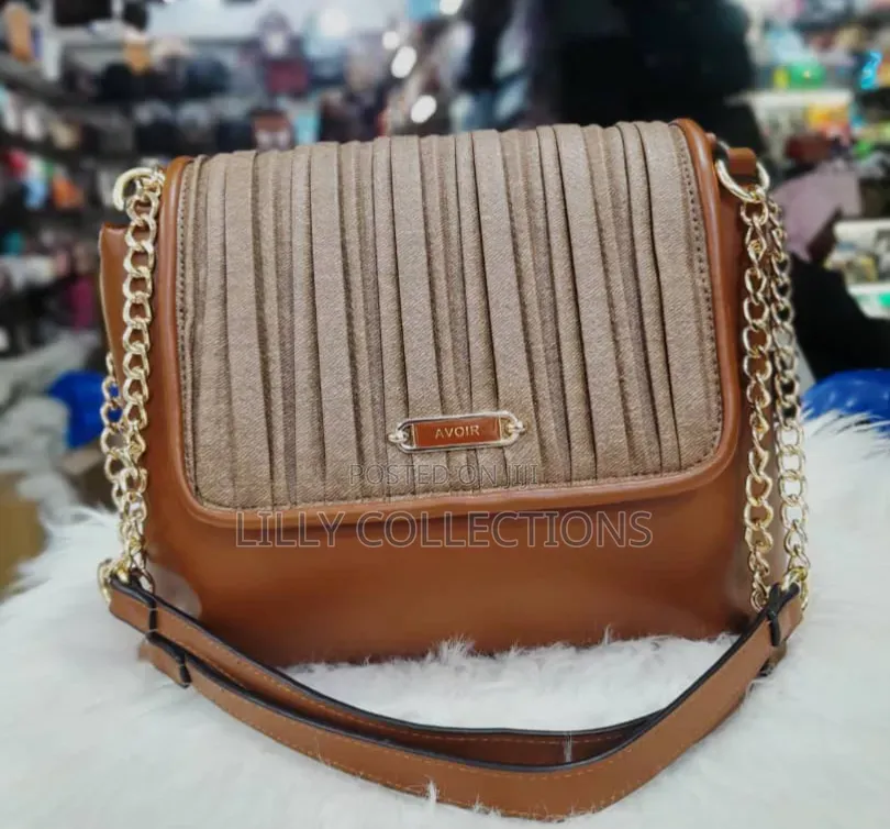 Simple Chain Handbags