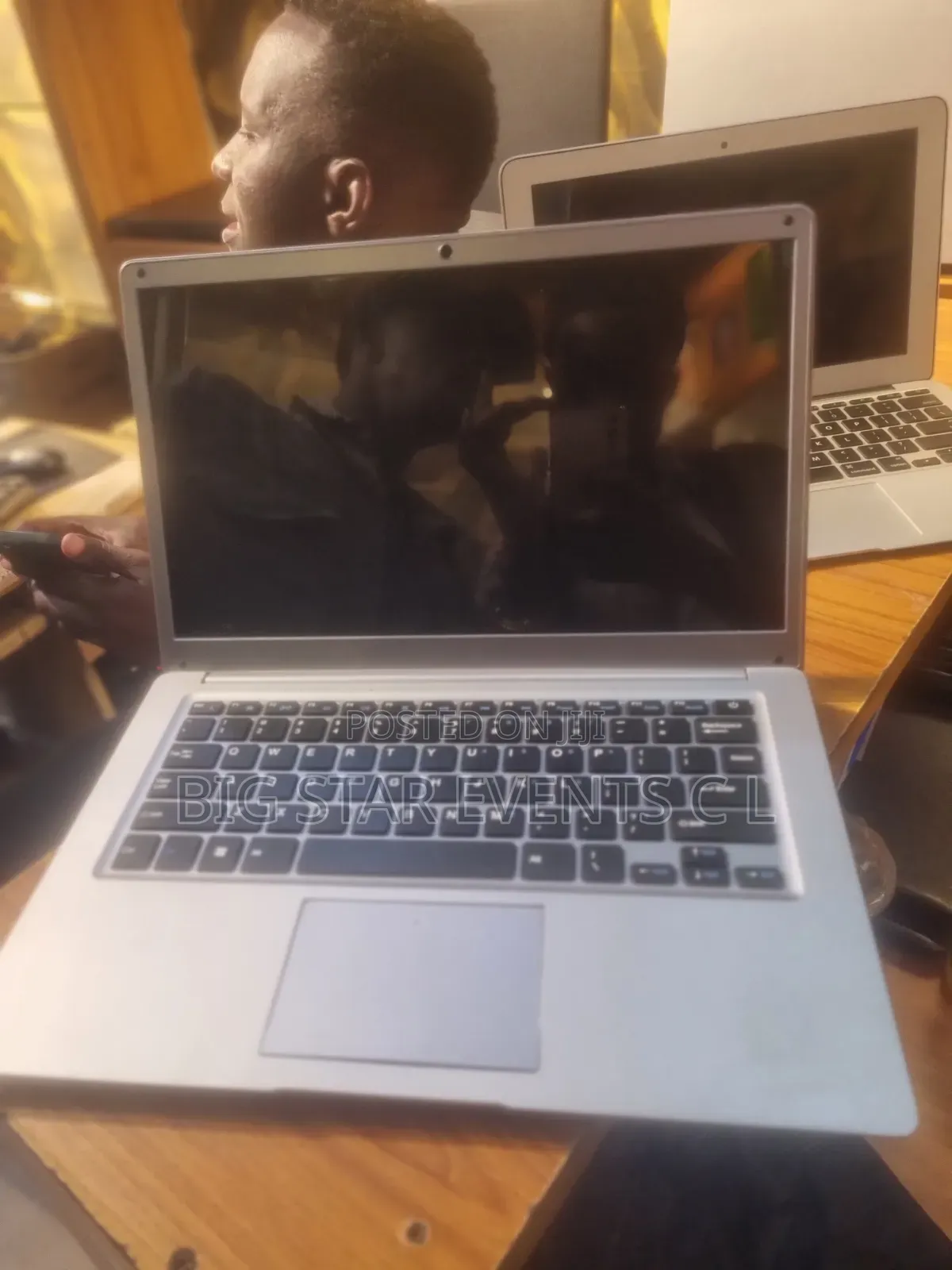 Laptop Apple MacBook Air 8GB Intel Core i5 SSD 256GB