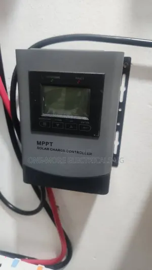 Long Lasting MPPT 60a/12/24/48volts.