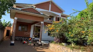 5bdrm House in Division A for sale