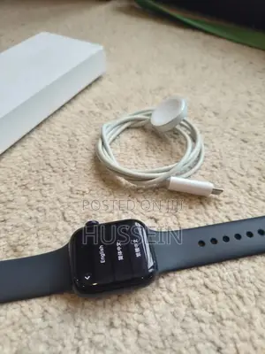 Apple Watch Series 7 41mm Aluminium Case With Sport Band - Midnight