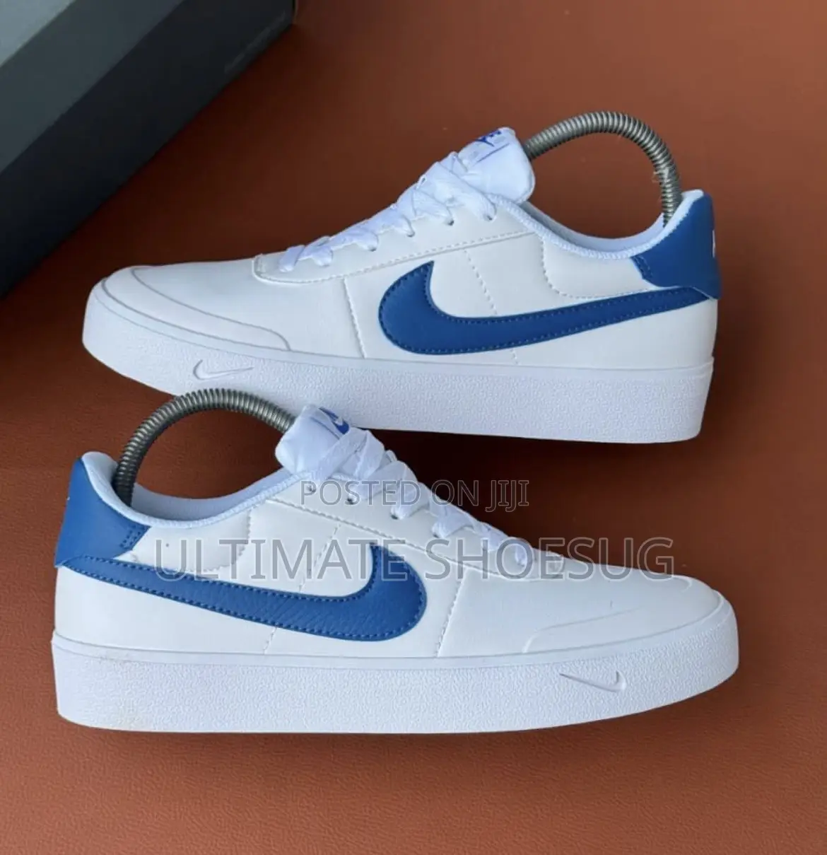 Nike Court Shot