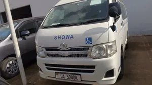Toyota HiAce 2010 White