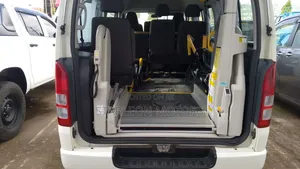 Toyota HiAce 2010 White