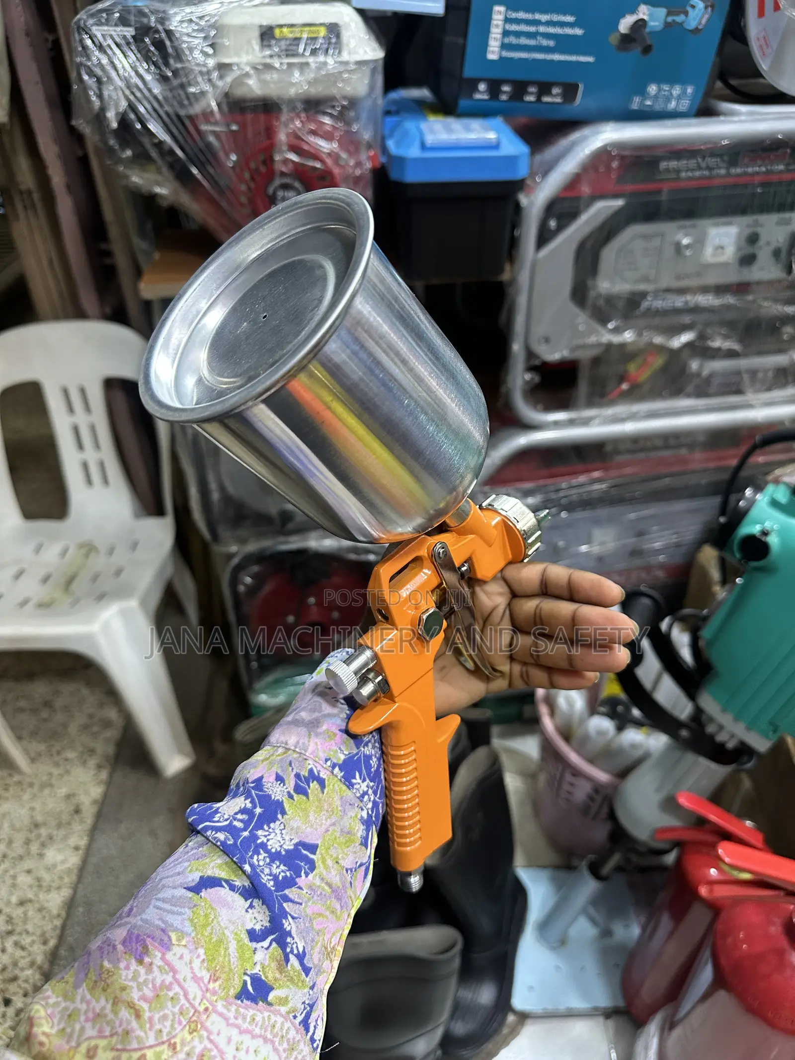 Gravity Speed Spray